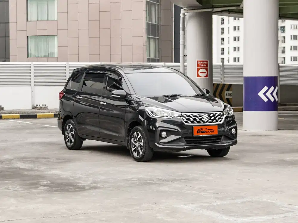 SUZUKI ERTIGA GX HYBRID AT 2024