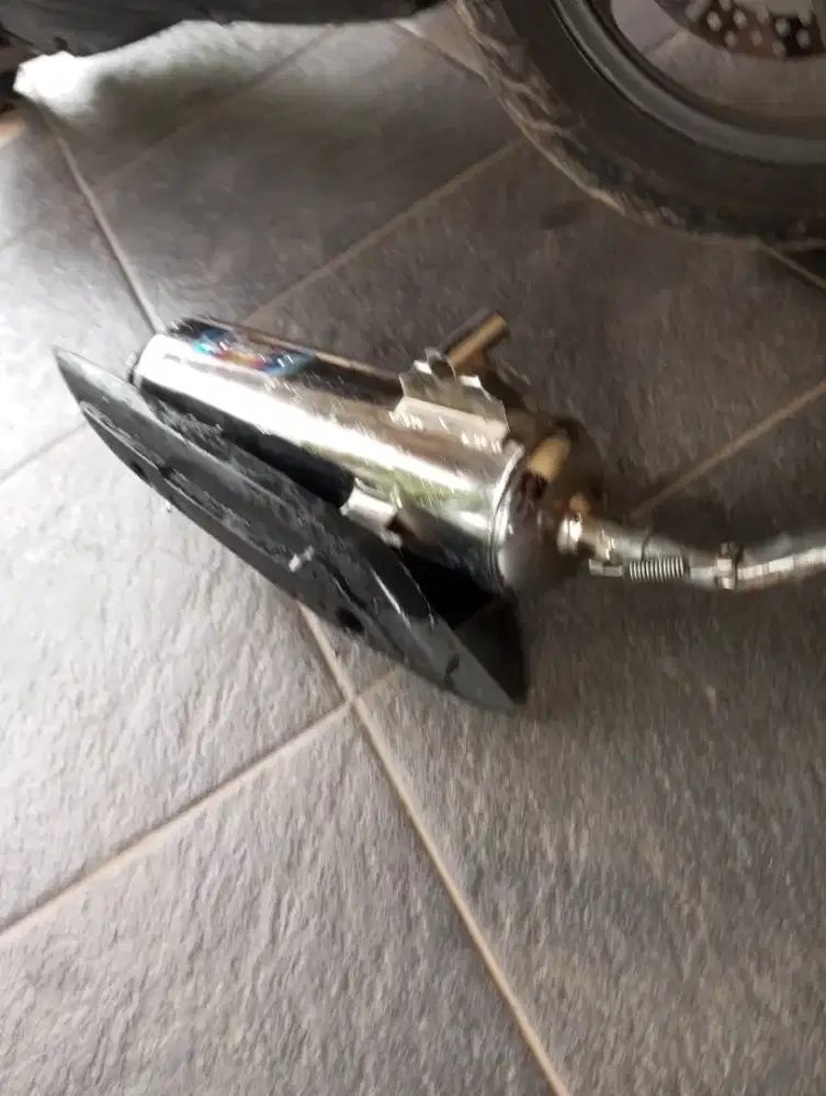 Kenalpot racing vario 125