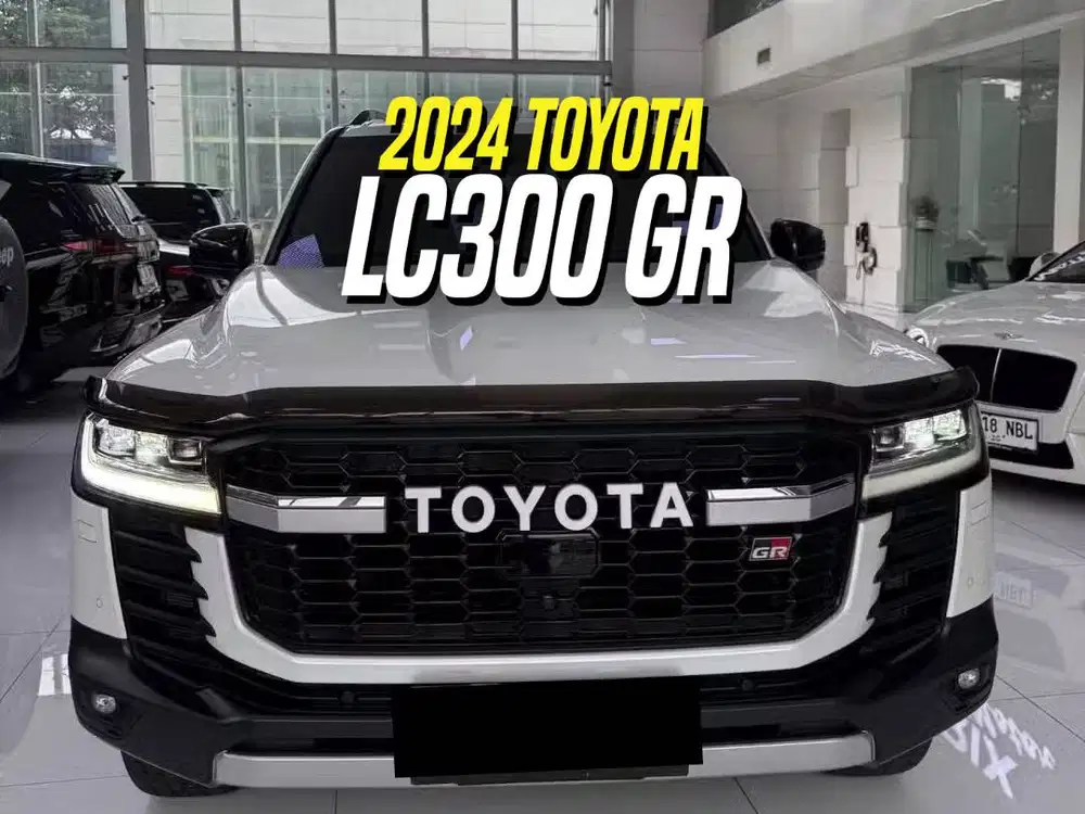 Toyota Land Cruiser 300 GR 2024 White on Black Putih LC LC300 300GR