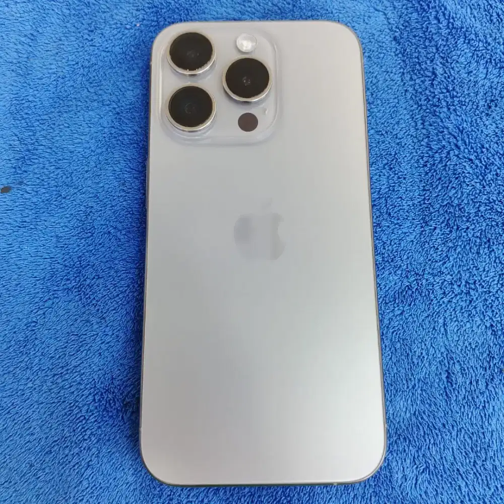 Iphone 15 Pro 128 ex iBox Nat.Natural titanium BH 87%