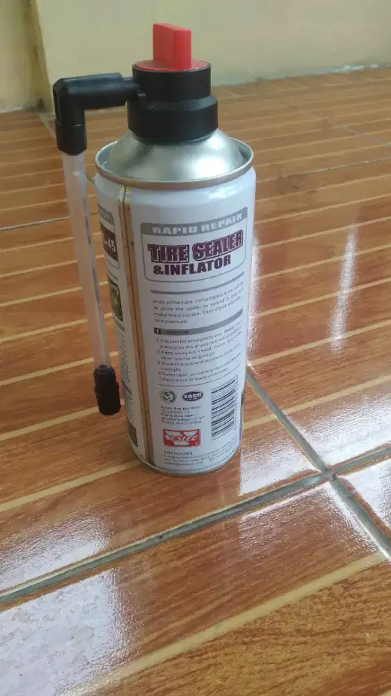 Cairan buat ban motor anti bocor bawaan dari dealer