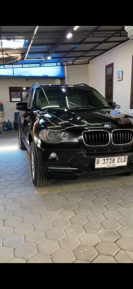 Dijual BMW bekas th 2010