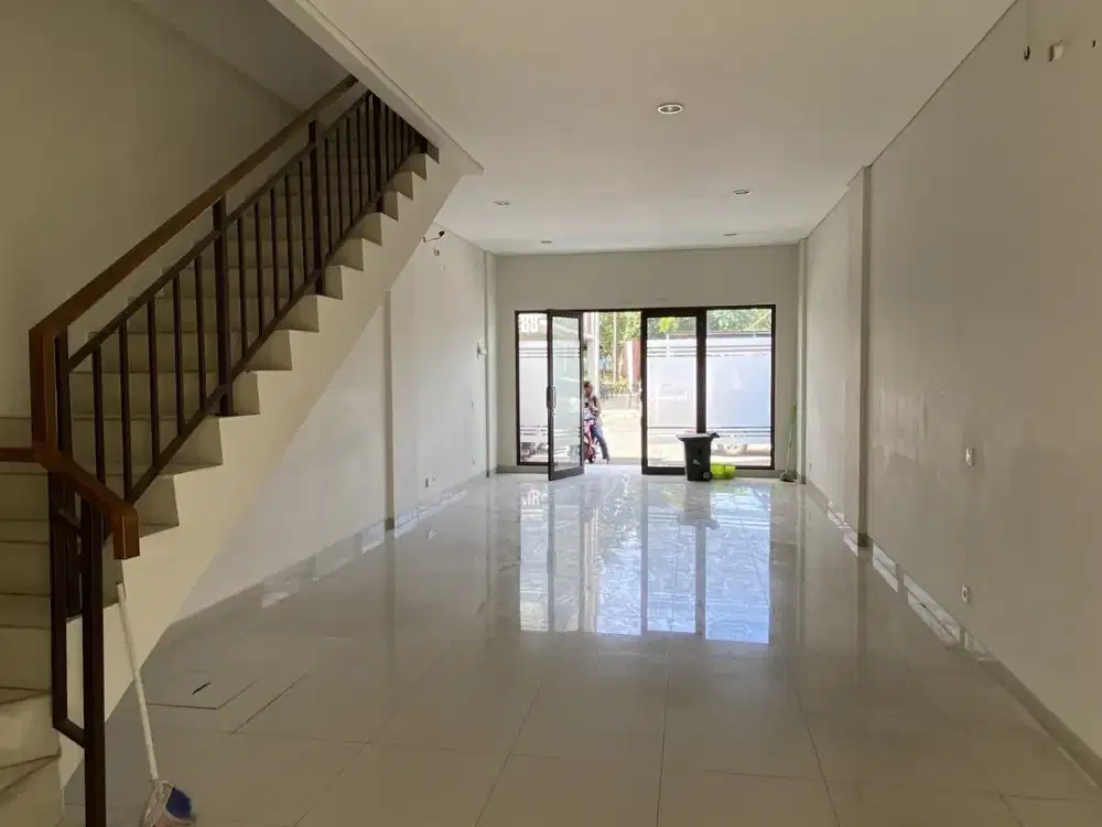 DIJUAL RUKO WEST PARK BSD 2 LANTAI KOSONGAN HARGA BAGUS