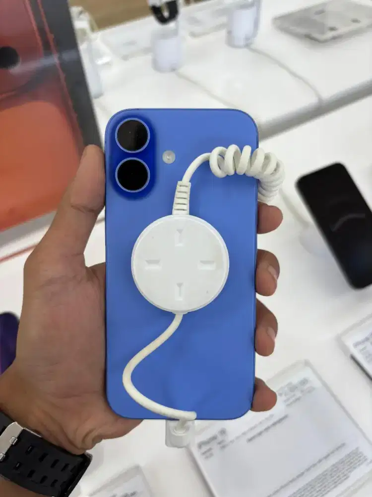 Cicilan iPhone 16 128GB