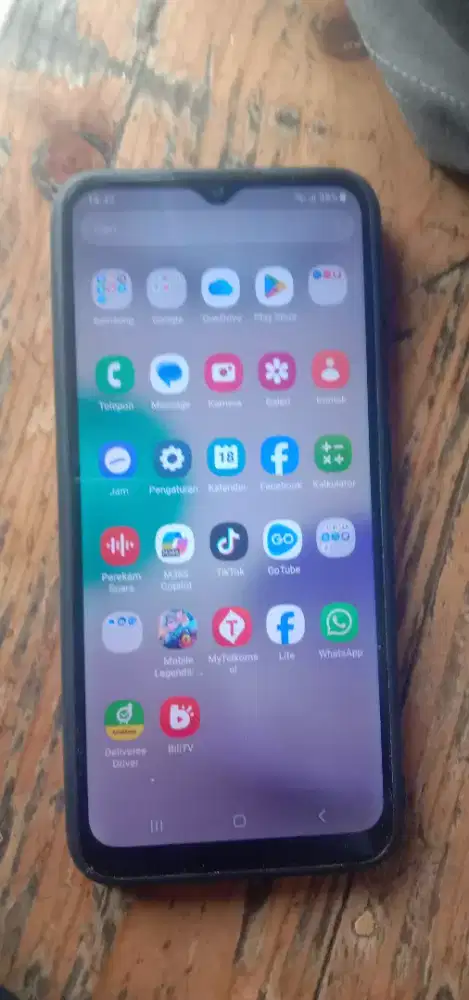 Samsung A03 ram 4/64 kondisi bekas seperti baru