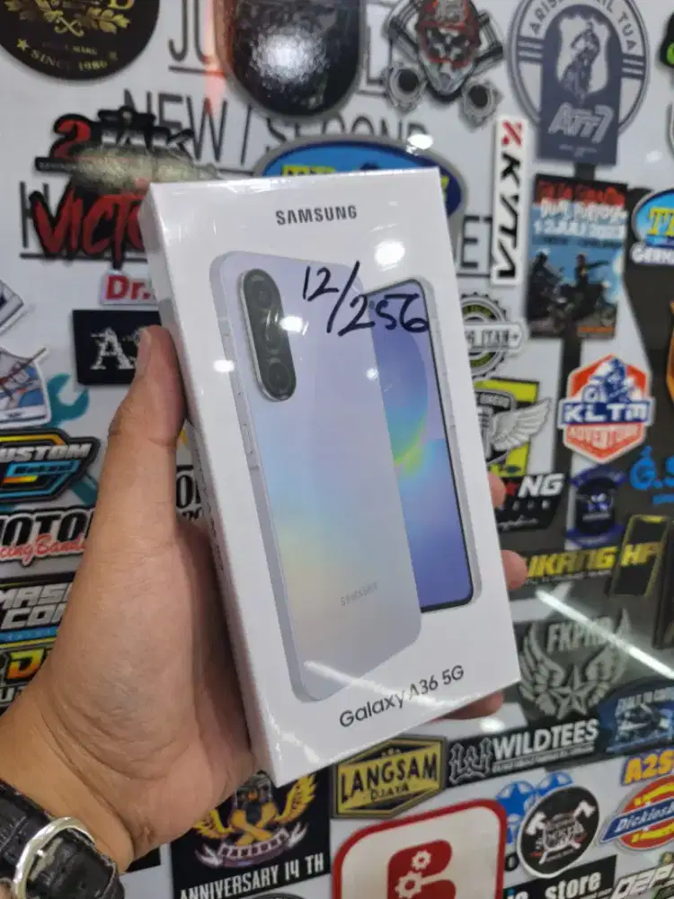 samsung A36 12/256 New