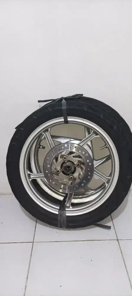 Velg Honda R 14