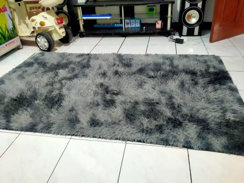 Karpet bulu anti slip