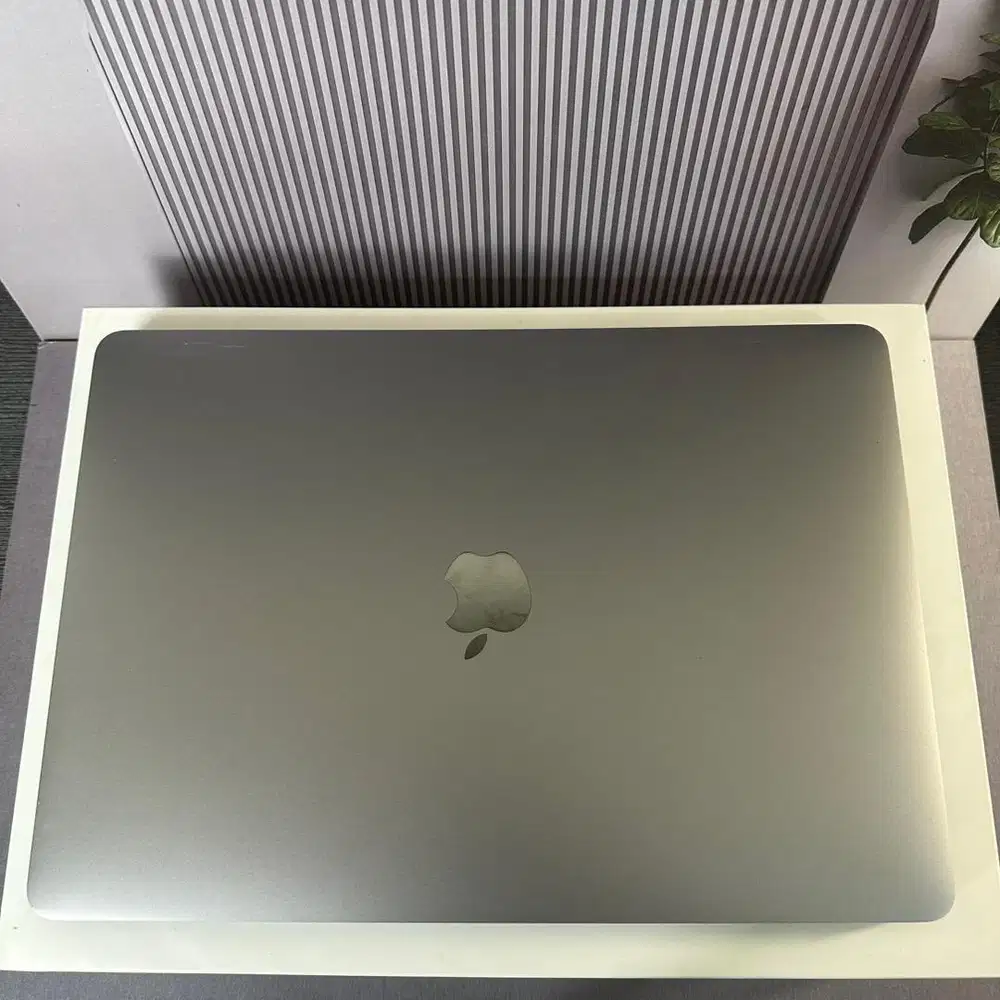 Macbook Pro M1 16/256GB