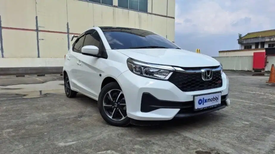 TERMURAH Honda Brio Satya 1.2 E Bensin-AT 2024 HOV B