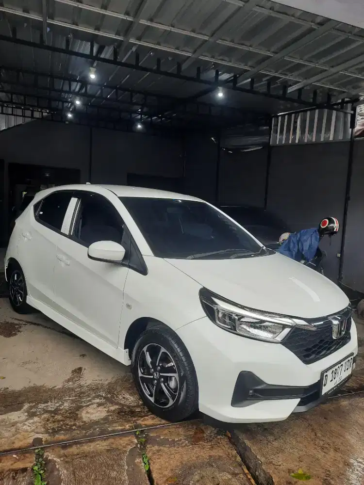 HONDA BRIO E CVT 2025