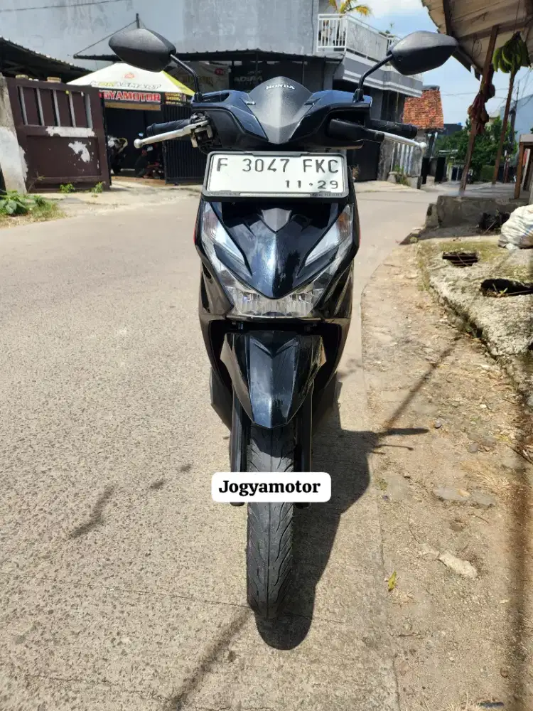 (A) Honda New Beat Sporty CBS Tahun 2024