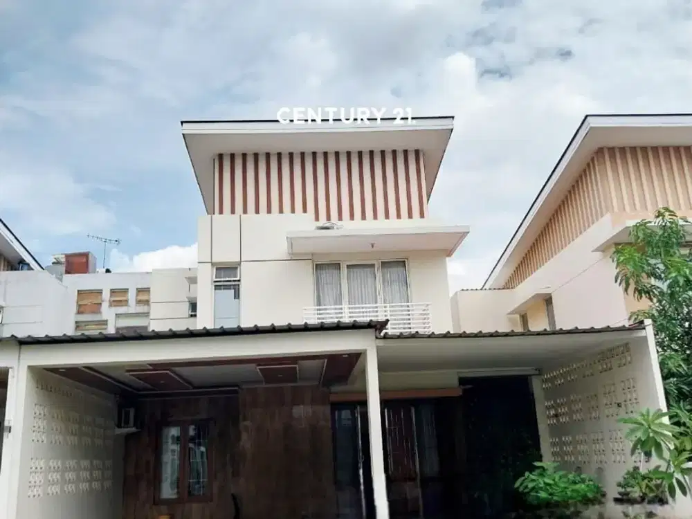 Rumah Bagus Furnish 2 Lantai Di Podomoro Karawang