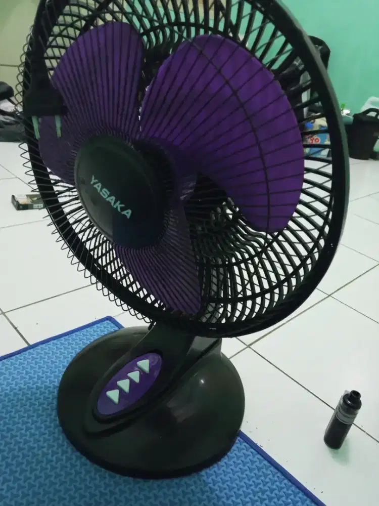 Saya jual kipas,harga baru 150 ,say jual 100 ,merek yasaka