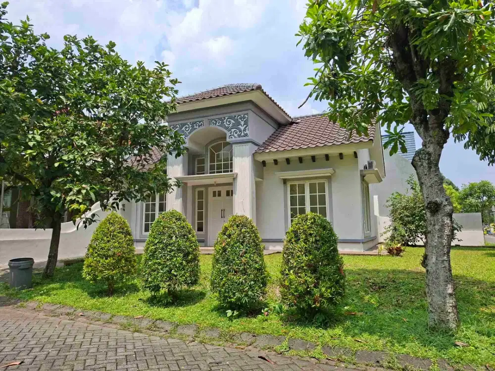 Dijual Rumah Pojok Taman dayu