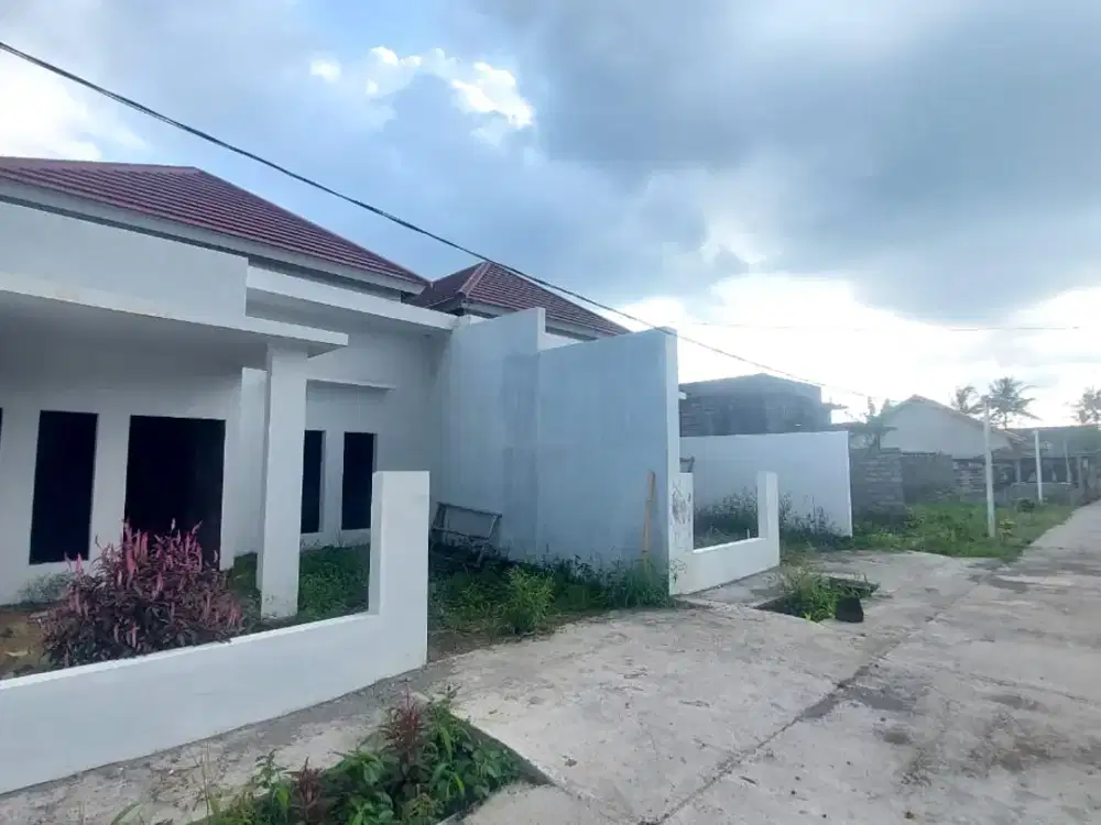 Rumah Proses Bangun Elegan & Asri di Timur Pasar Gentan Ngaglik Sleman