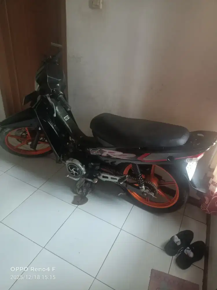 Yamaha f1zr tahun 1997