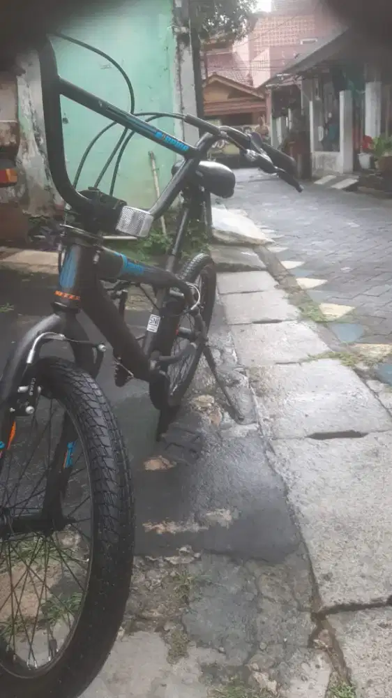 Sepeda BMX UNITED EPICA uk20