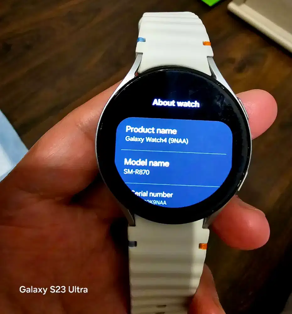 Jual Galaxy Watch 4 - 44 mm, mulus, pemakaian sendiri, Silver, ORI