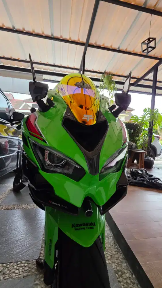 ZX25RR full modif rata kanan mulus, part ori 99% lengkap.Modif 85jt up