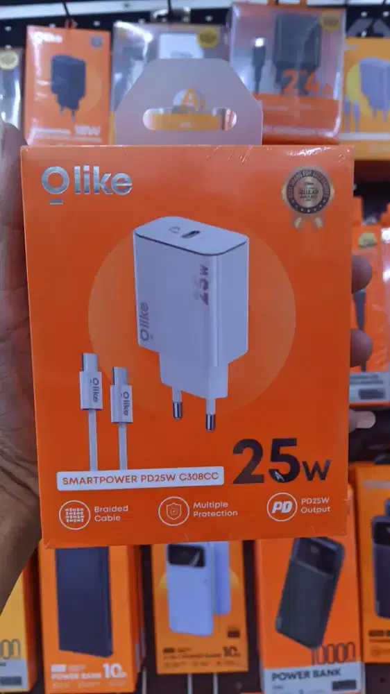 TRAVEL CHARGER TYPE-C TO TYPE-C OLIKE C308CC