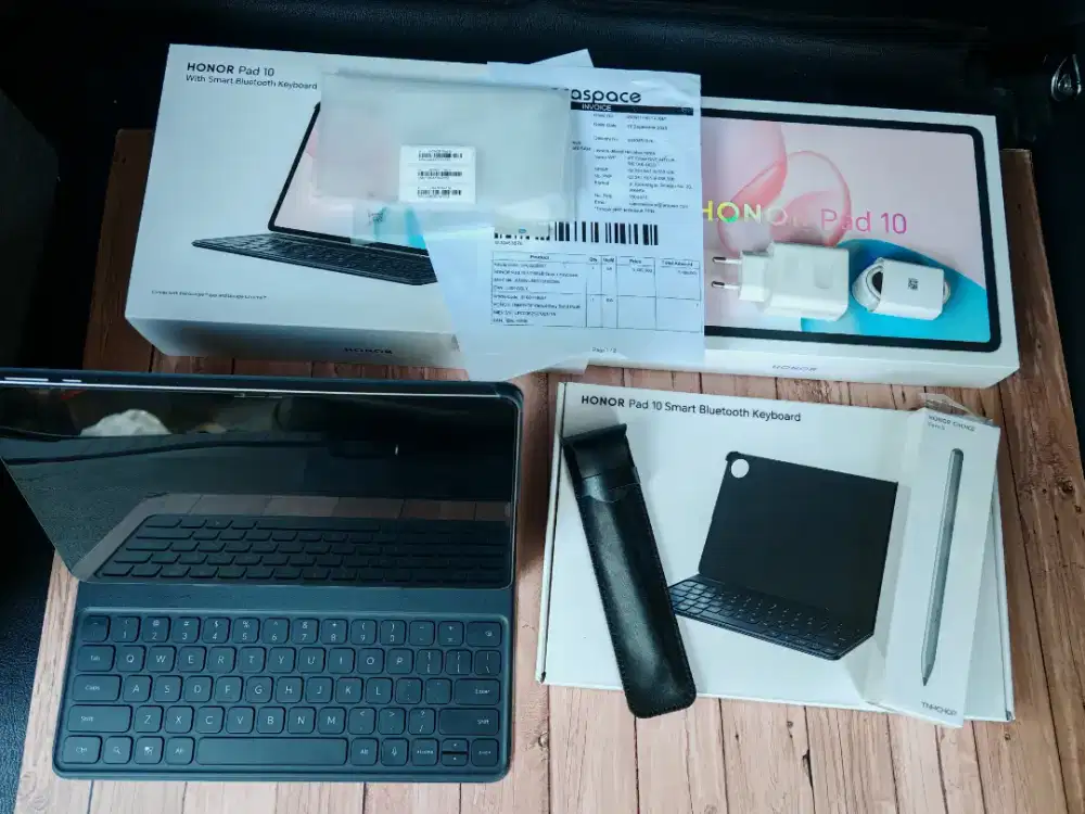 Honor Pad 10 + Pen + Keyboard Ori Pemakaian Pribadi masih Garansi Resm