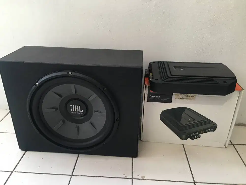 Jual Subwoofer JBL Stage 1210 +box dan Power Amplifier GX - A604+ dus