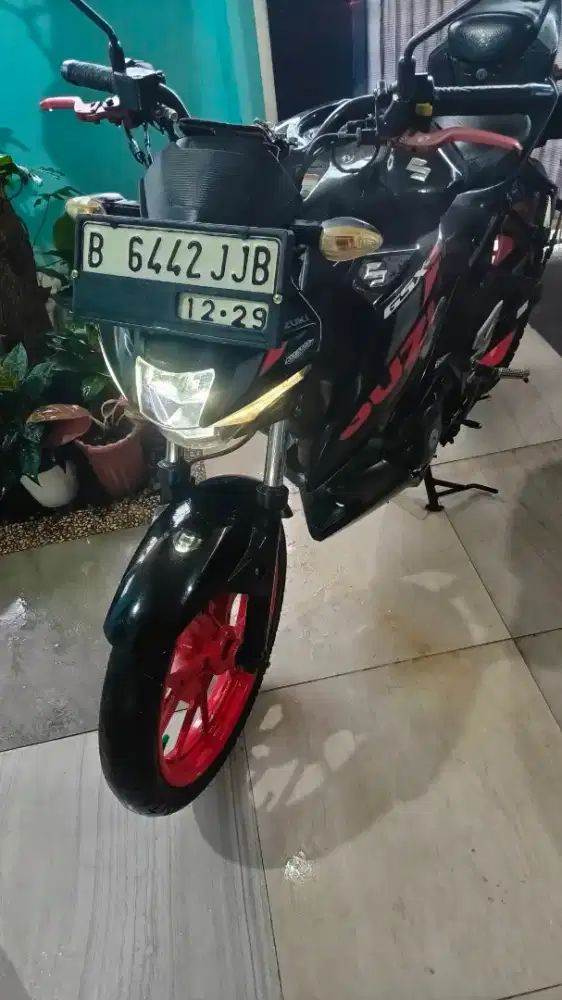 Suzuki GSX S150 kondisi siap riding