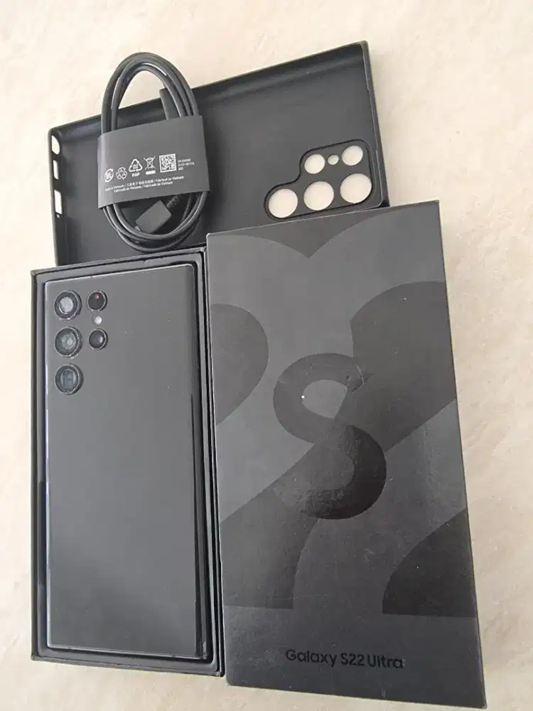 Samsung S22 Ultra 12/256, Sein