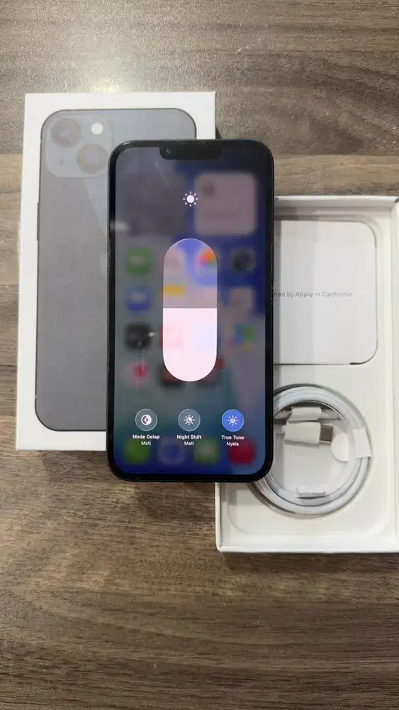 Iphone 13 Midnight 128GB Terdaftar Mulus Fullset.