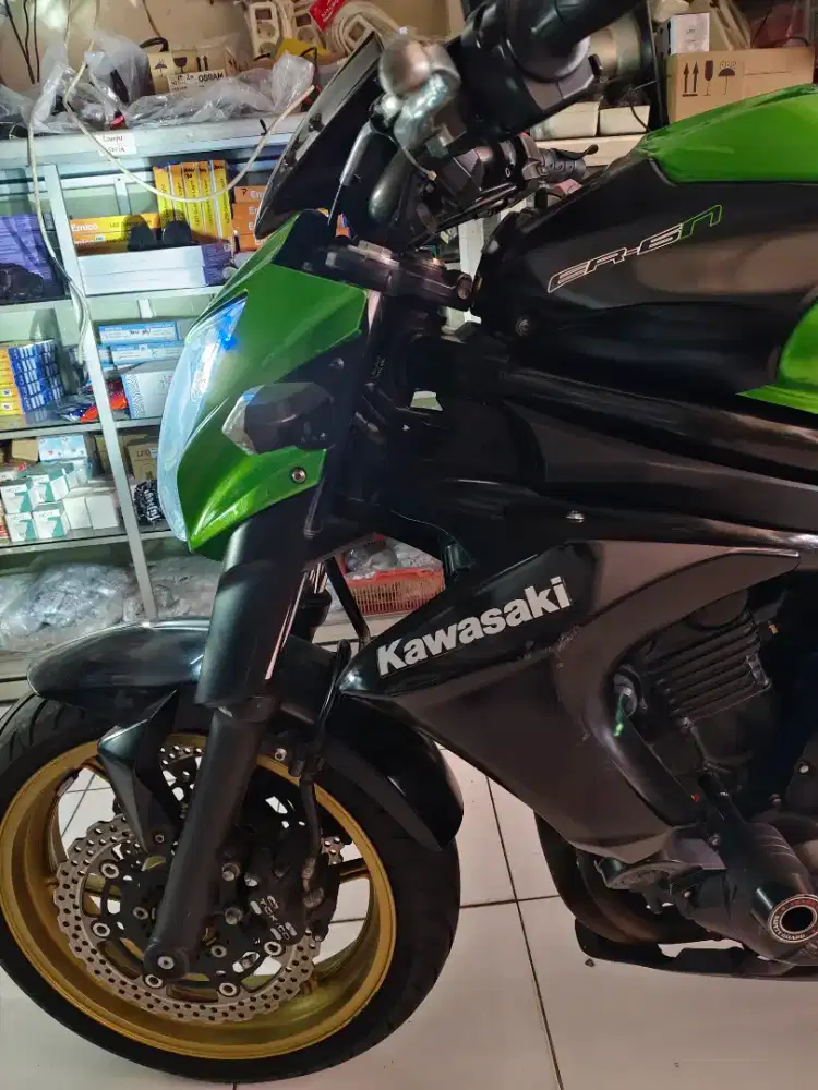 Moge Kawasaki Er6n Cari tukaran klx 230 sm atau dtracker 250cc