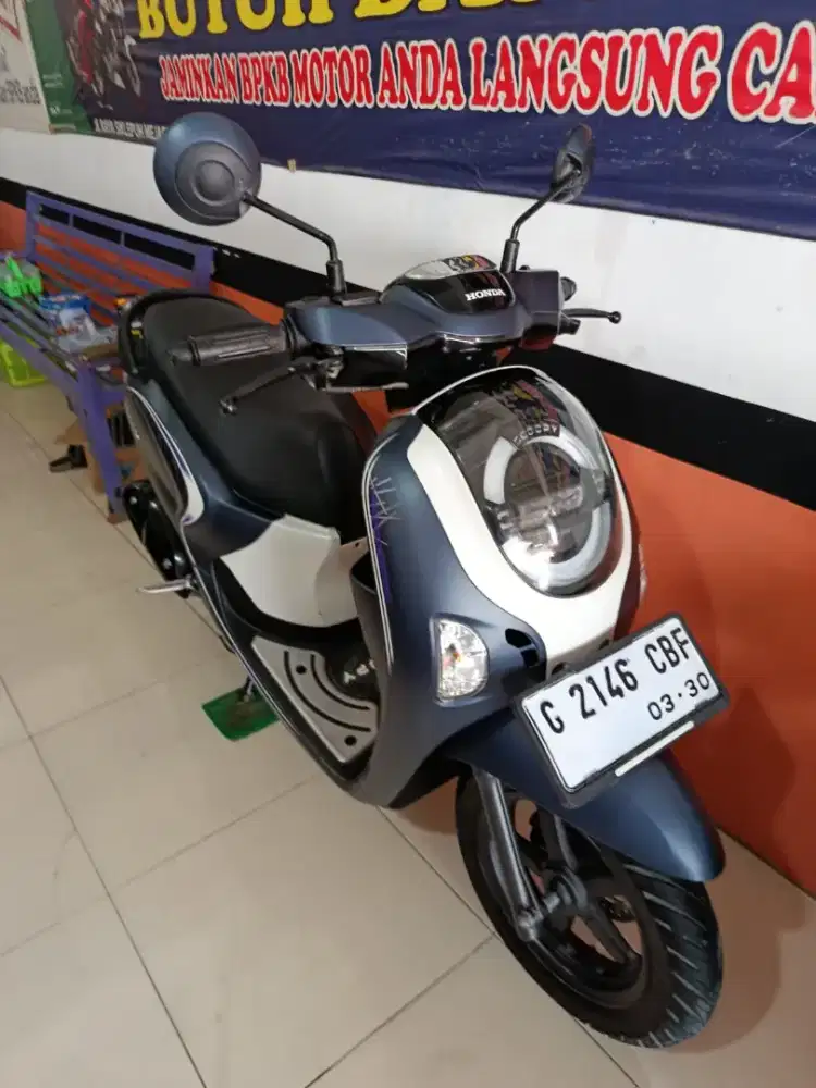 Scopi 2025 fesen biru