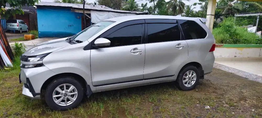 rental mobil tahun baru