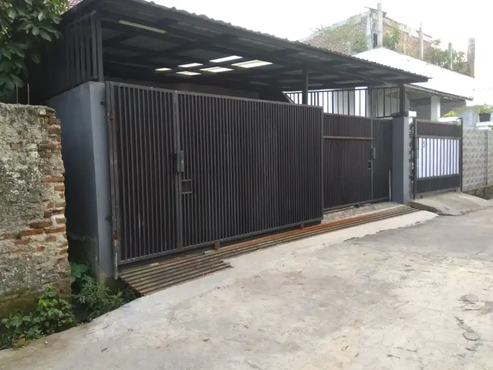 DIJUAL RUMAH DALAM KOMPLEK MARGAHAYU DI SAYAP JL PROPELAT RAYA SIAP HUNI KOTA BANDUNG