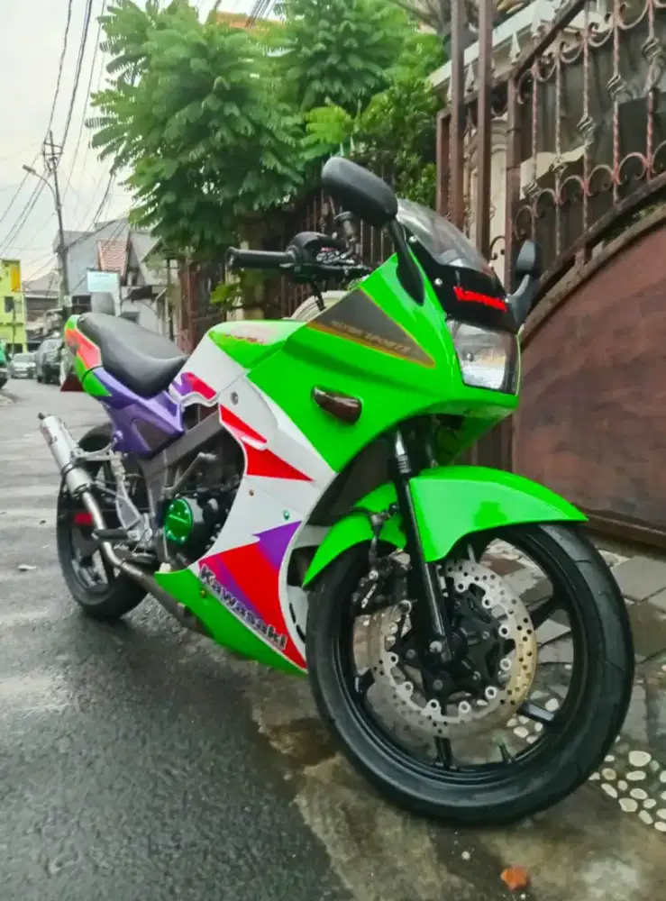 Kawasaki Ninja R 2010 SSR