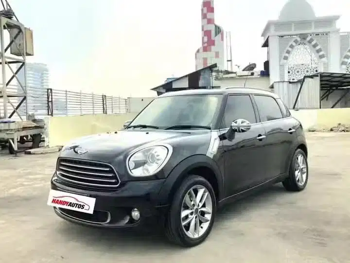Mini Cooper Countryman Tahun 2012 Automatic Hitam Metalik