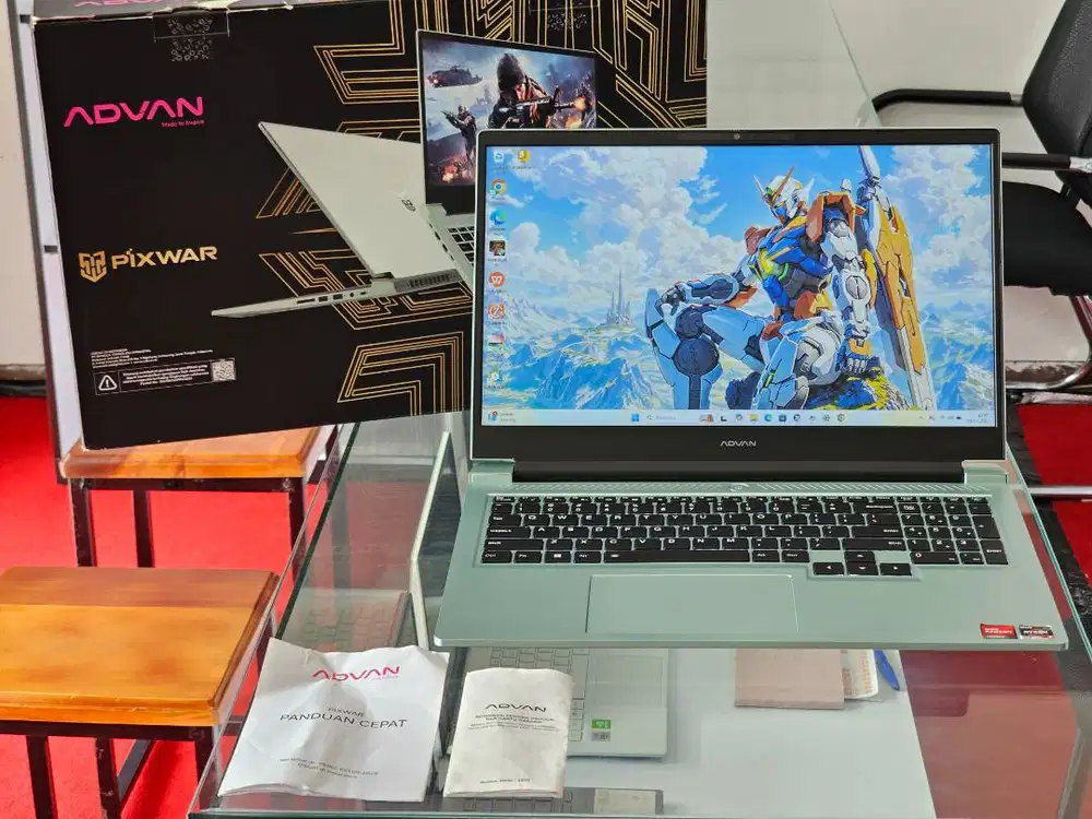 ADVAN PIXWAR Transformer AMD Ryzen 7 6800H Ram 16 GB SSD 512 GB AMD Ra