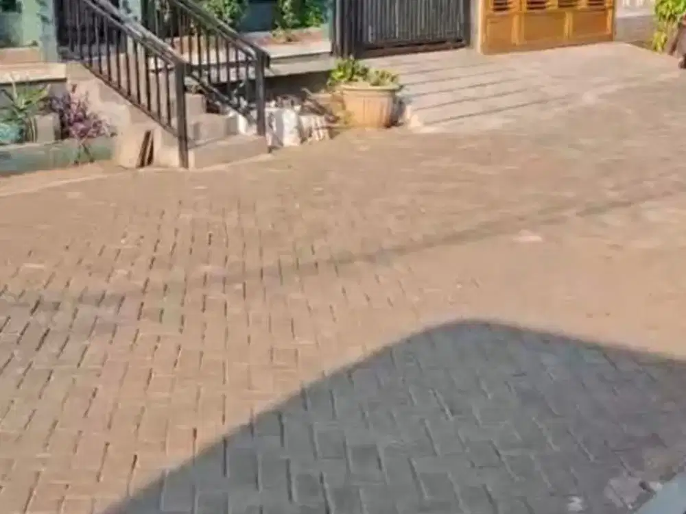 DIJUAL RUMAH DI PERUM TAMAN KOTA BEKASI ^M