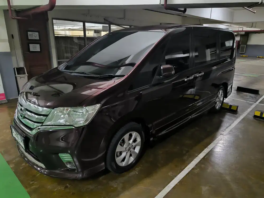 Nissan Serena 2013 Bensin