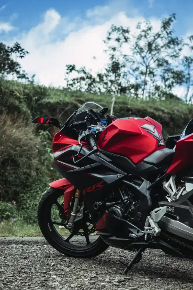 CBR 250 RR LOW KM FULL ORI