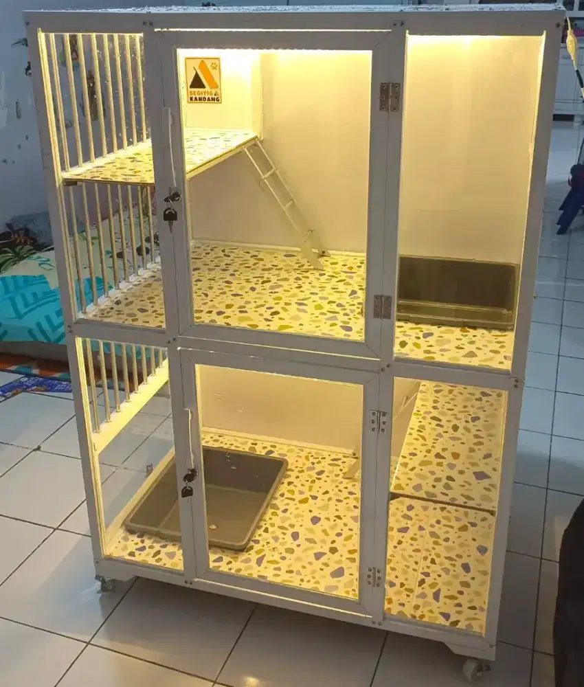 kandang kucing 2 lantai kaca
