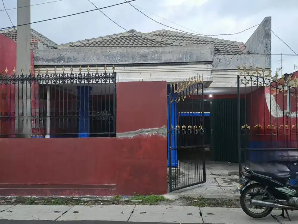 Disewakan Ruko di Jalan Rangkah. Ex Tempat Bimbel (Kursus)