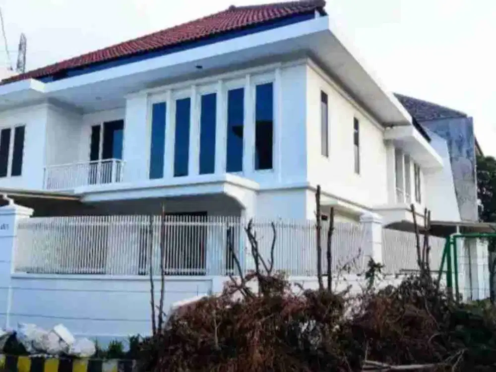20. DIJUAL RUMAH DARMO INDAH ASRI HOOK SUKOMANUNGGAL SURABAYA
