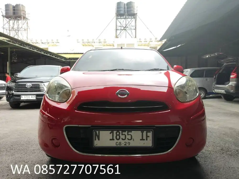 Dijual Murah, Low KM, Pribadi, Surat lengkap Nissan March Matic