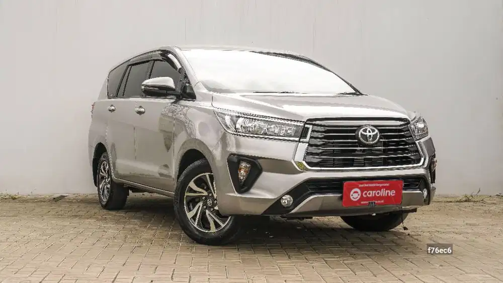 TOYOTA INNOVA G 2.4 DIESEL AT 2022 SILVER