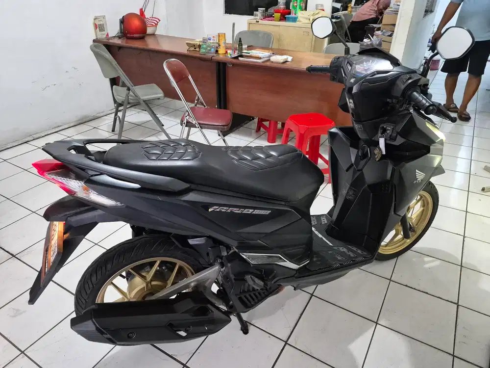 VARIO 150 CW 2017 OKe  cas/ kredit DP 850
