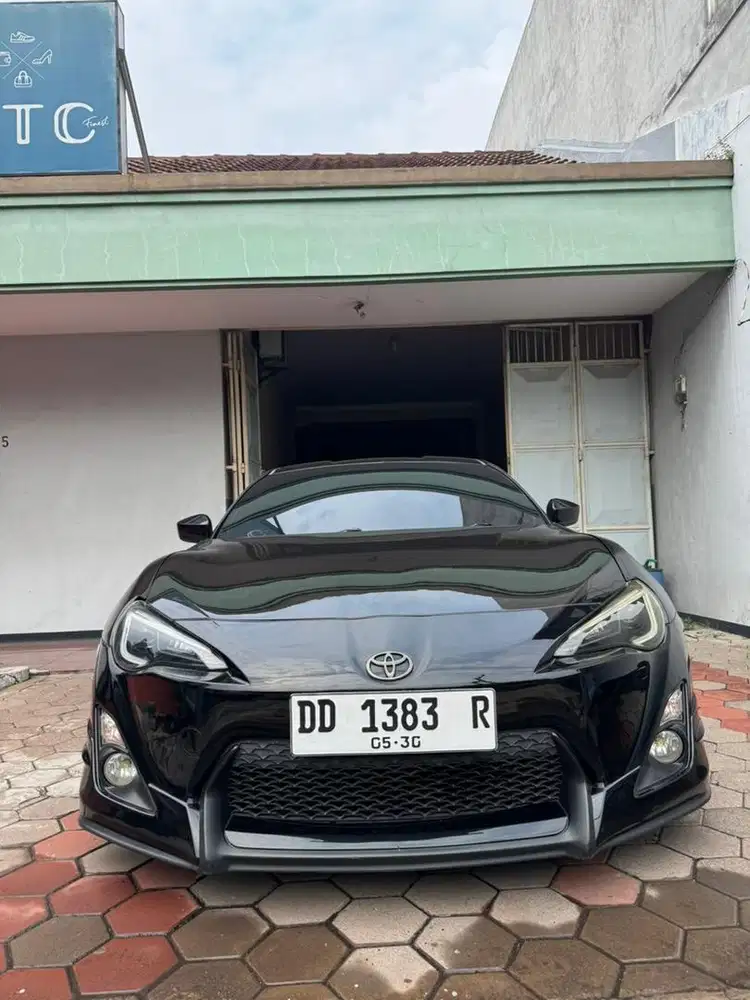 Toyota ft 86 TRD 2012 black!