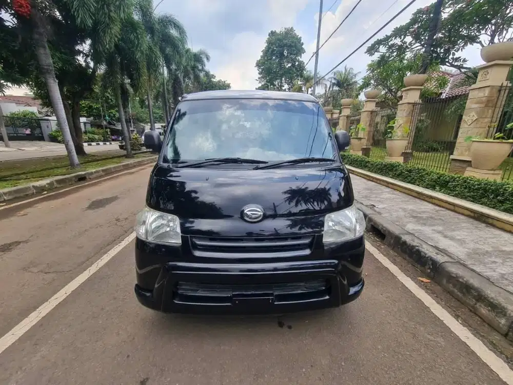 Grand Max 1.5D 2018 AC PS HITAM DP28JT
LOW KM ISTIMEWA