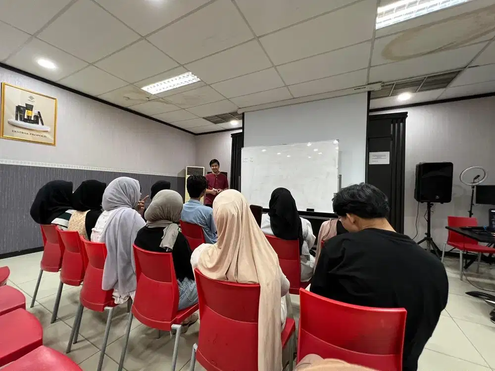 Freeleance komisi harian