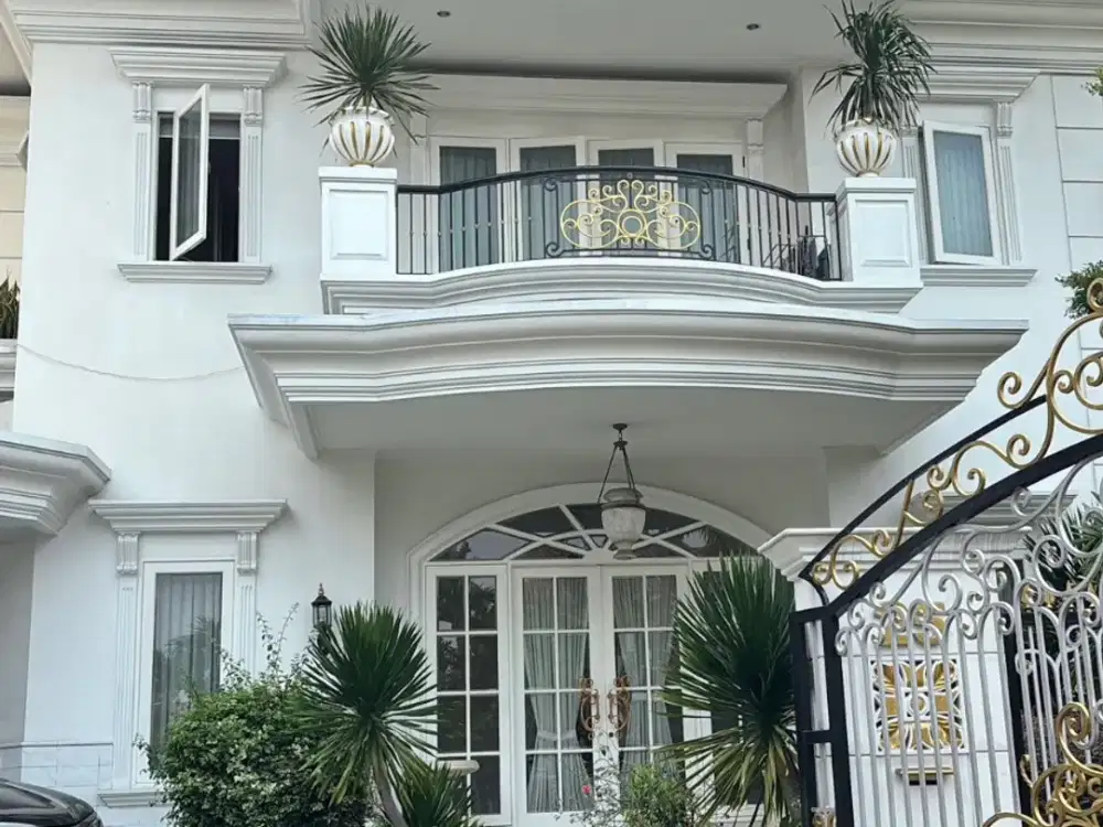 Di Jual rumah mewah 2 lantai hook hadap utara timur luas 991 m2 harga 50 M nego di bukit gading villa cluster sanur kelapa gading jakarta utara